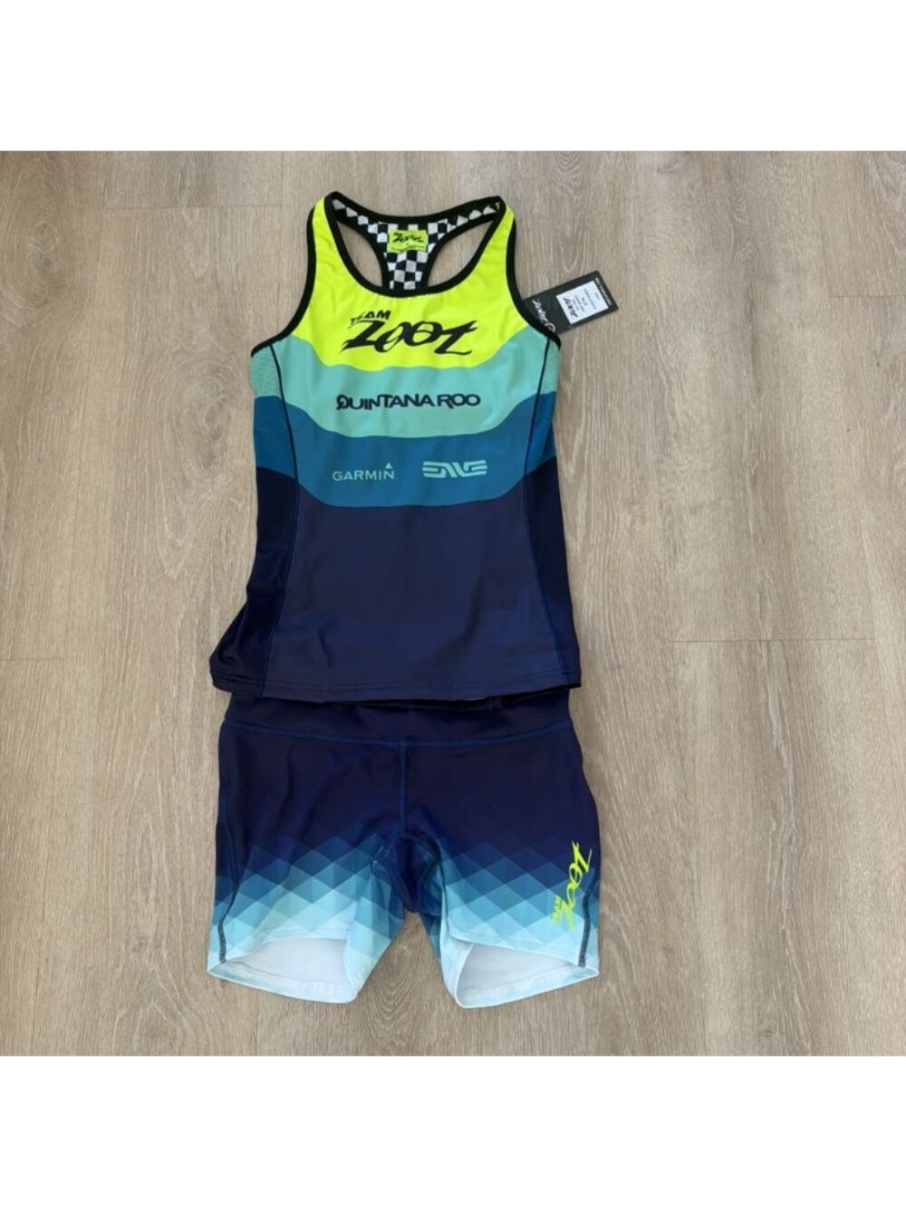 Team ZOOT Women's Performance Triathlon Racerback Tank Shorts Shelf Bra SZ L (Y2